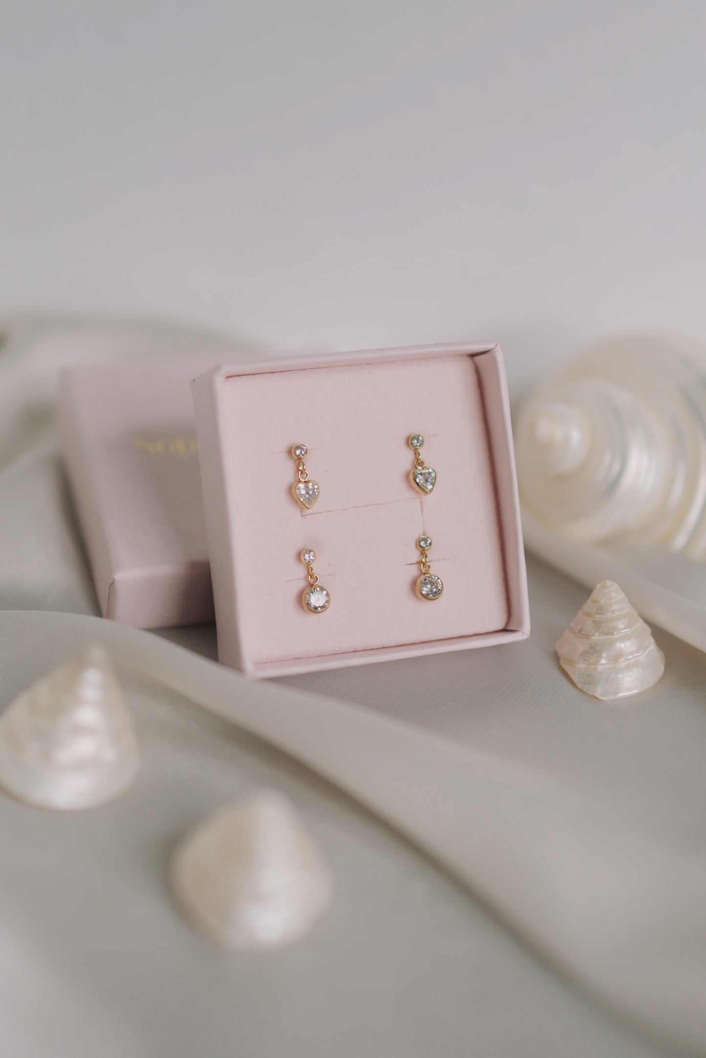SPARKLE HEART Earrings