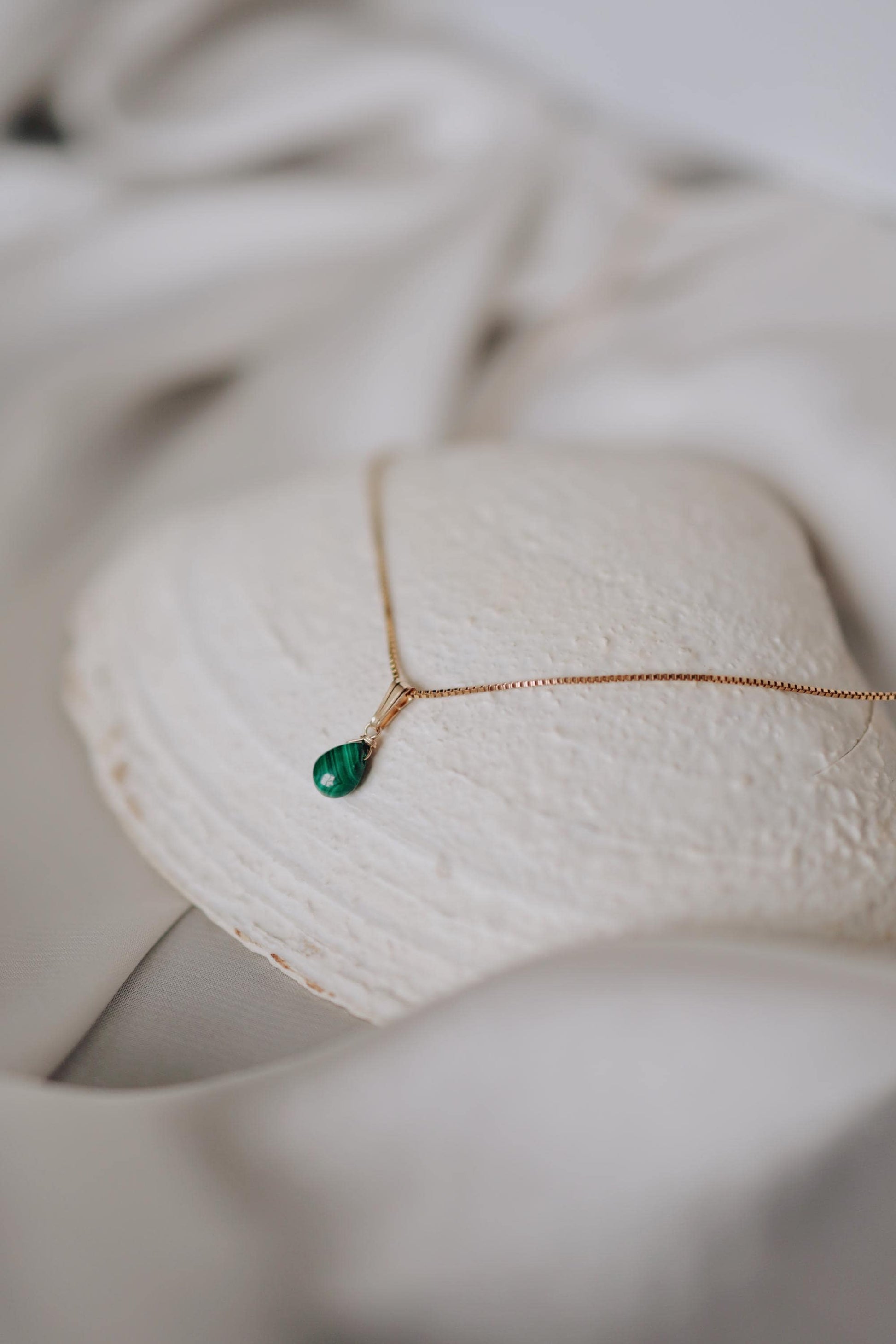 Natürliche Malachit Kette Gold • Edelstein Halskette • 14k Gold Filled • MALACHITE