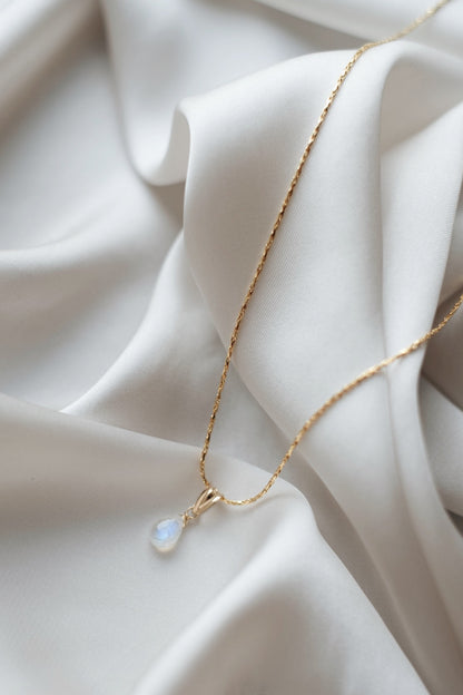 MOONSTONE Necklace