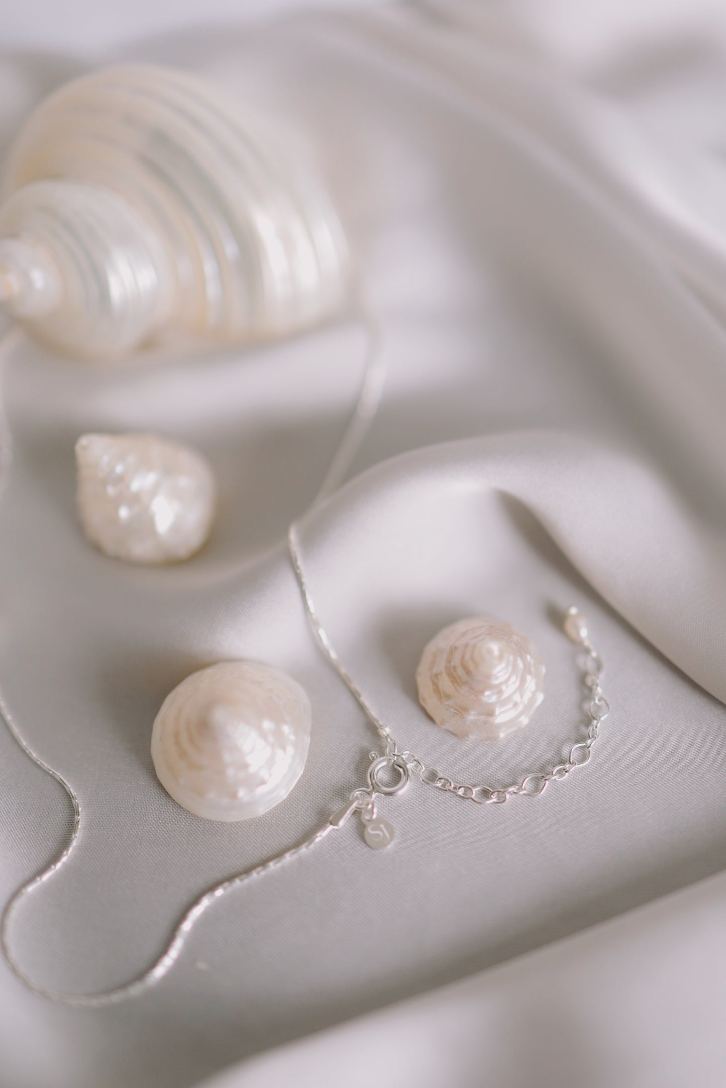 BELLE Necklace • Silver