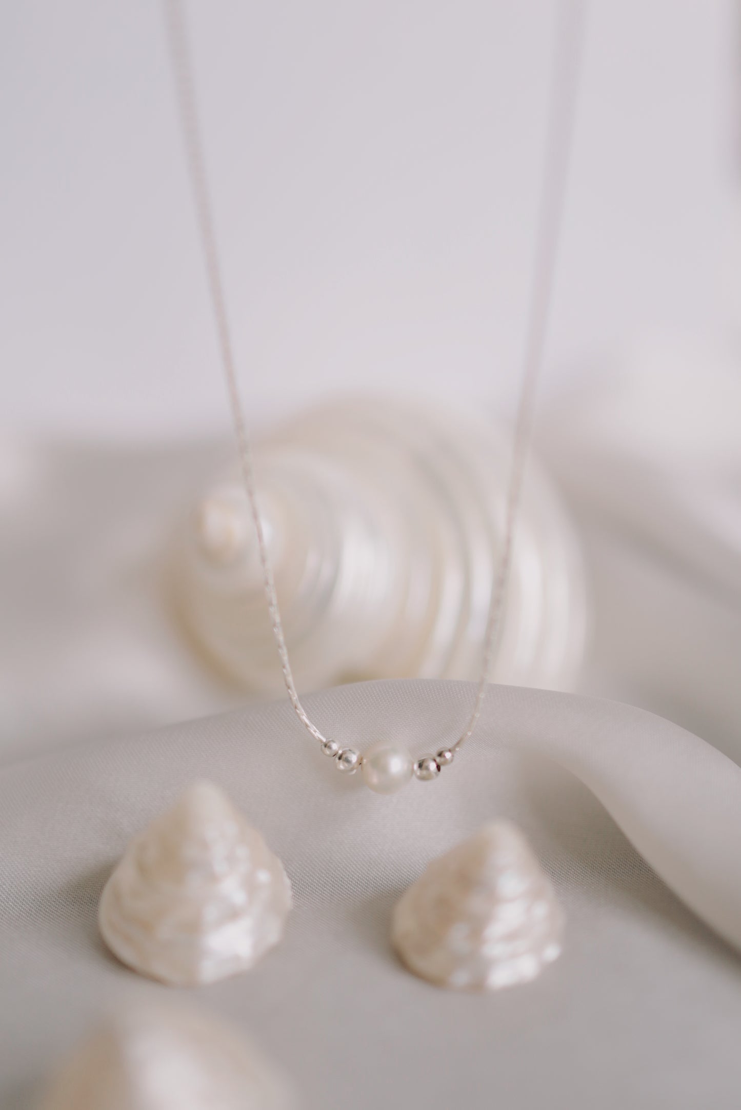 DAINTY ESTELLE • Silver