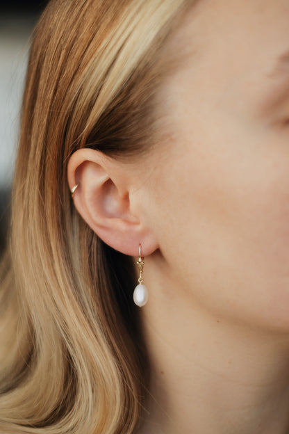 DAPHNE Earrings