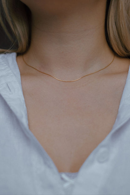 DAINTY Necklace