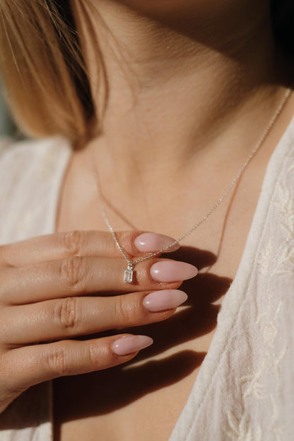 Feine Kette Silber mit Zirkonia Baguette Anhänger • 925 Silber • AUDREY