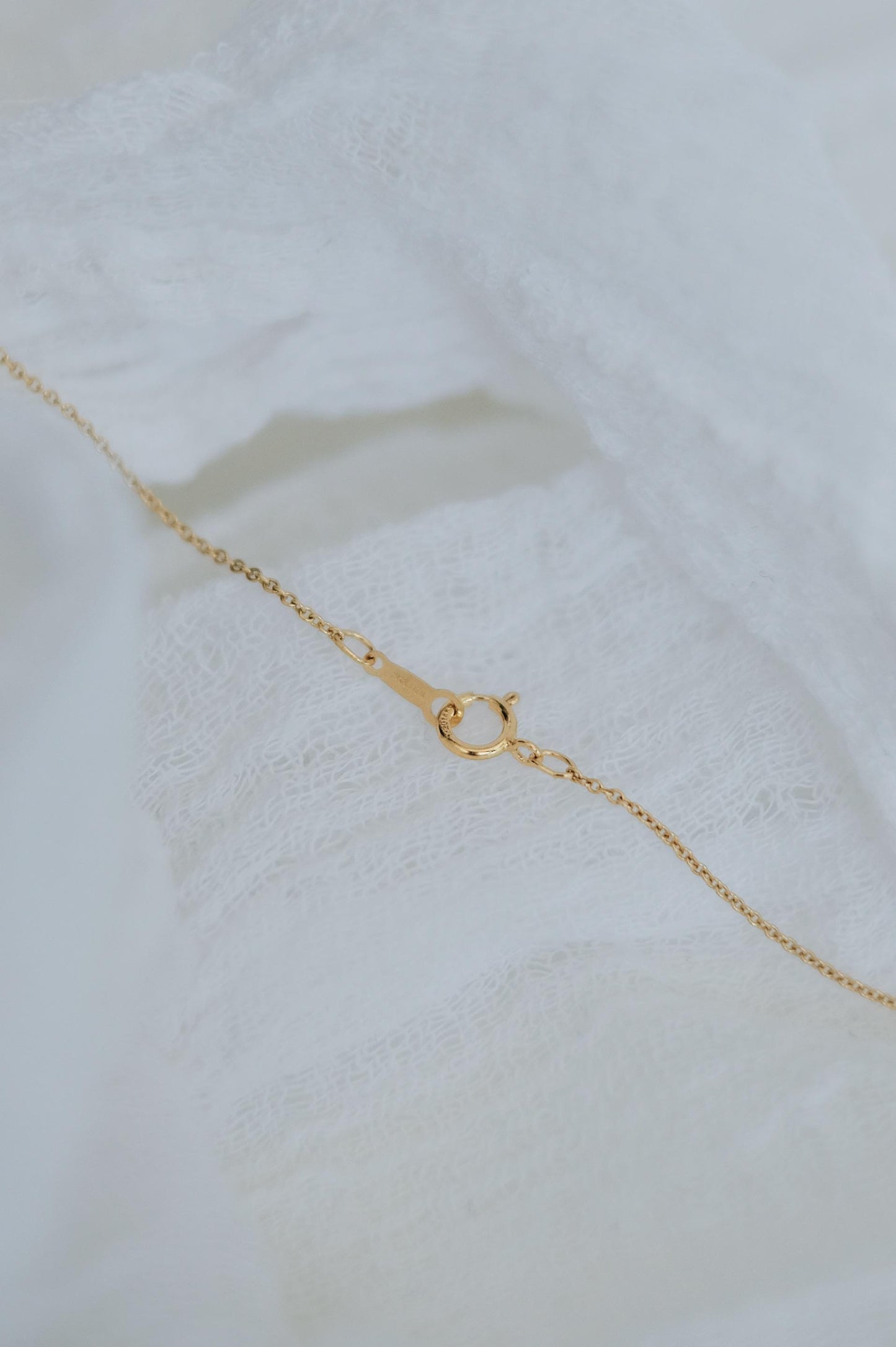 Feine Kette Gold mit Zirkonia Baguette Anhänger • 14k Gold Filled • AUDREY
