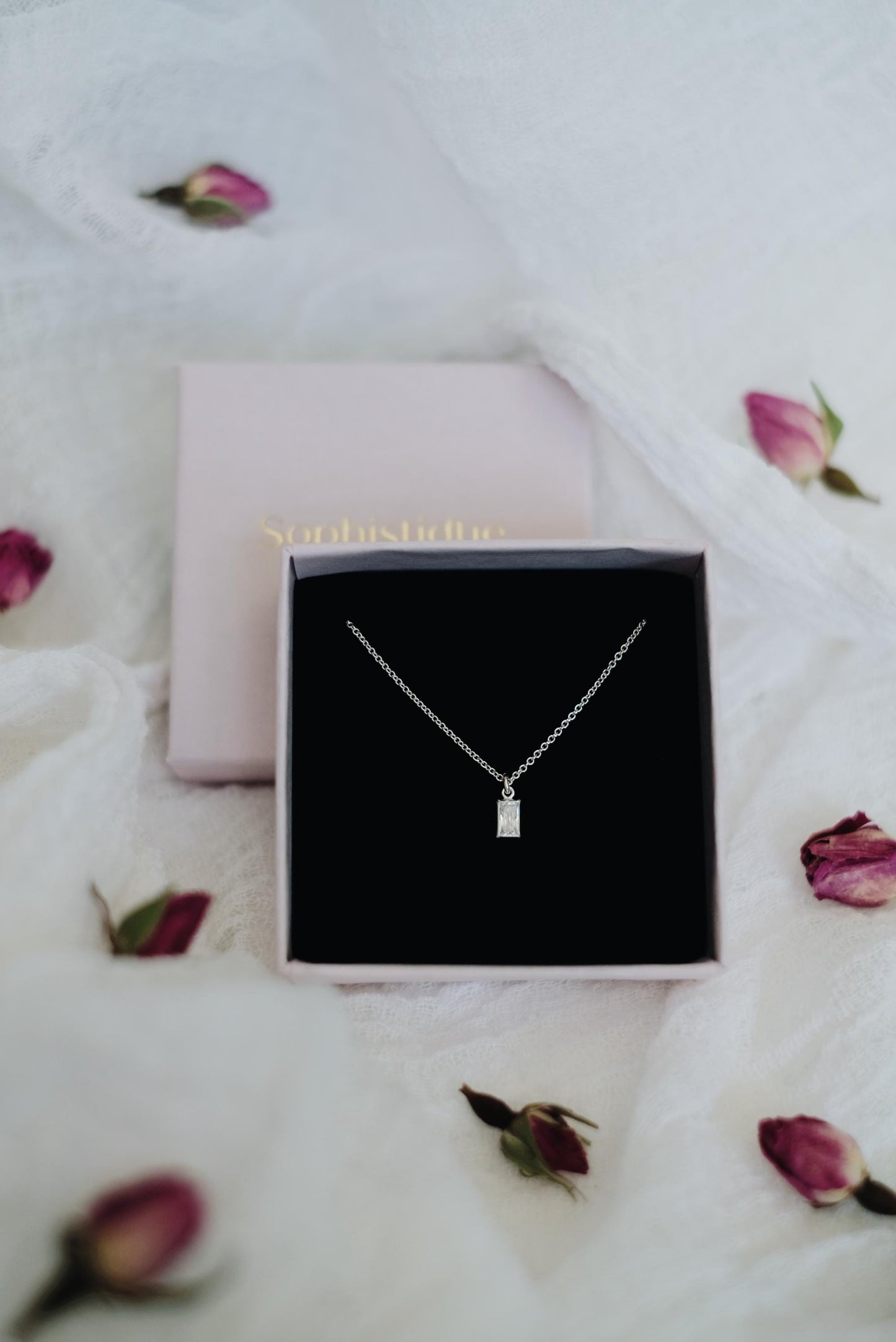 Feine Kette Silber mit Zirkonia Baguette Anhänger • 925 Silber • AUDREY