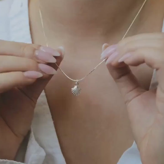 Feine Kette Silber mit Muschel Anhänger • 925 Sterling Silber • MARÉE