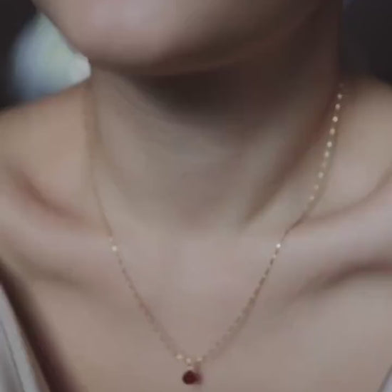 Natürliche Granat Halskette 18k Gold Vermeil • GARNET