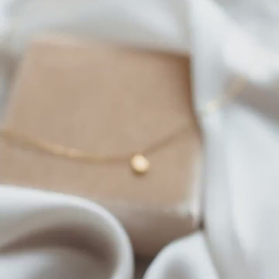 Zarte Kette Gold mit Muschel Anhänger • zierliche Goldkette