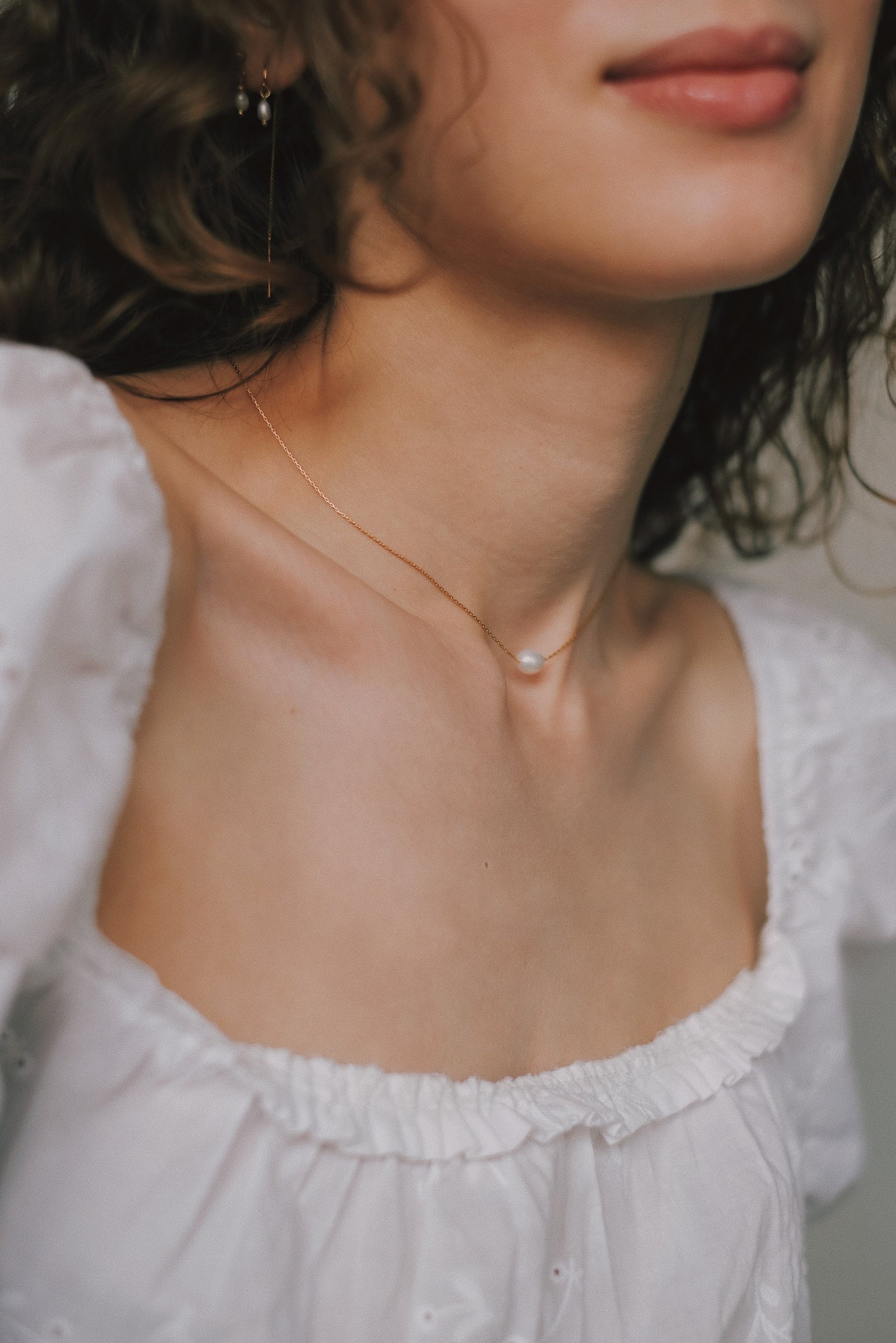 Sehr feine Halskette mit Süßwasserperle • filigrane Kette • dünne Kette • 14K Gold Filled • Minimalistisch